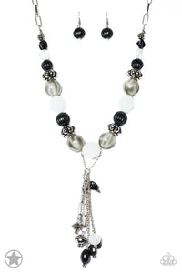 Break A Leg! Black Paparazzi Blockbuster Necklace - BlingbyAshleyNicole