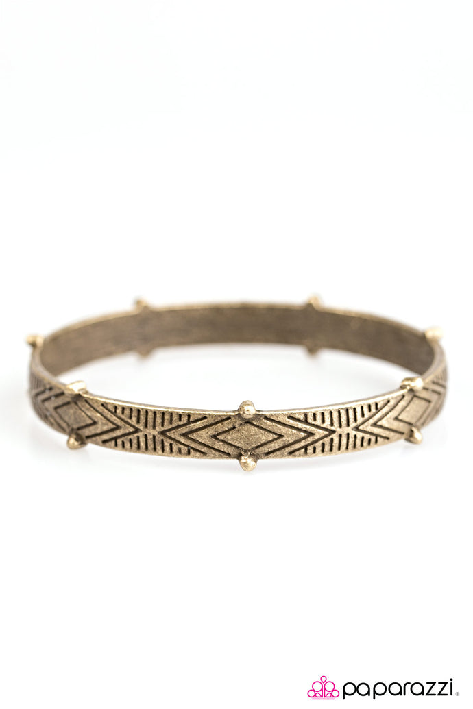 Jungle Quest - Paparazzi Brass Bracelet - BlingbyAshleyNicole
