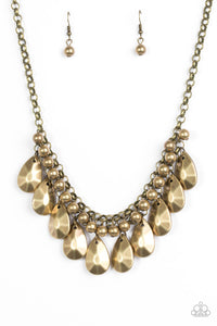 La DIVA Loca - Paparazzi Brass Necklace - BlingbyAshleyNicole