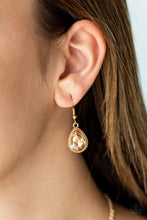 Load image into Gallery viewer, Socialite Social - Paparazzi Gold Necklace - BlingbyAshleyNicole