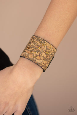 Cork Congo - Paparazzi Brass Bracelet - BlingbyAshleyNicole