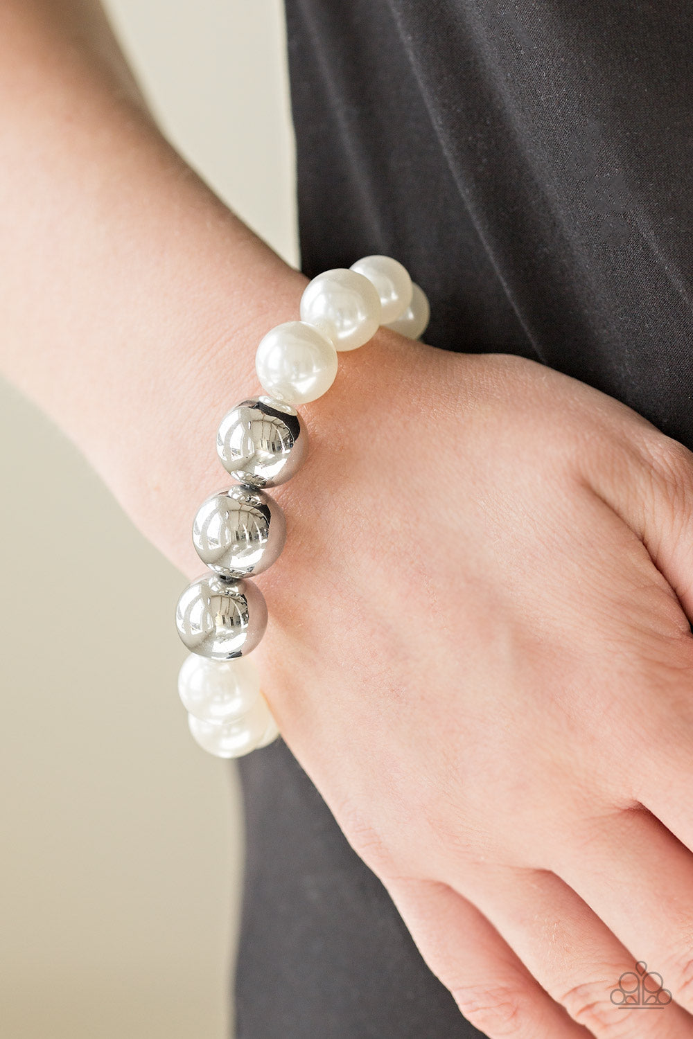 paparazzi all dressed uptown brown Blush Pearl & Rose Gold Necklace Bracelet B main image 1