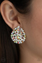 Load image into Gallery viewer, Elite League | Paparazzi Gold Clip-On Earrings - BlingbyAshleyNicole