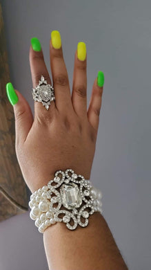 Paparazzi White Ring | Mega Stardom - BlingbyAshleyNicole