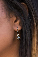 Load image into Gallery viewer, It&#39;s A Diva Thing | Paparazzi Black Necklace - BlingbyAshleyNicole