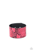 Load image into Gallery viewer, Its A Jungle Out There - Paparazzi Pink Bracelet - BlingbyAshleyNicole