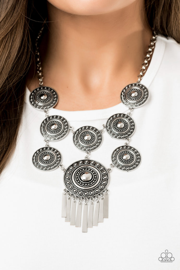 Modern Medalist - Paparazzi Silver Necklace - BlingbyAshleyNicole