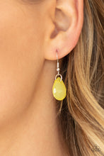 Load image into Gallery viewer, Rio Rainfall - Paparazzi Yellow Necklace - BlingbyAshleyNicole
