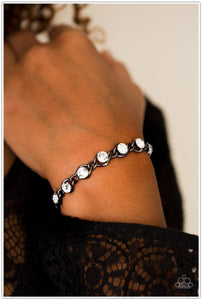 Last GLAM Standing | Paparazzi Black Bracelet - BlingbyAshleyNicole