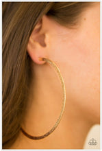 Load image into Gallery viewer, Size Them Up - Gold Earrings - BlingbyAshleyNicole